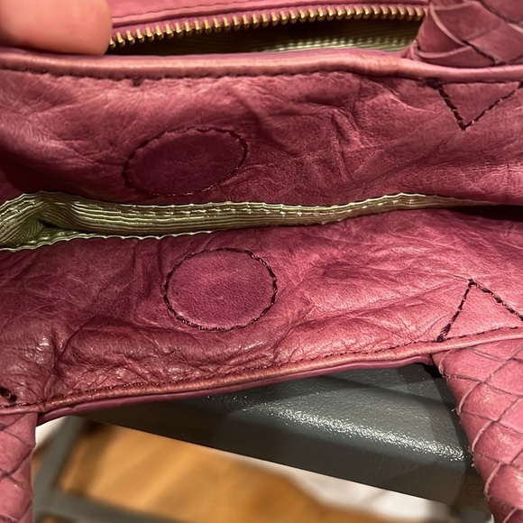 Isabella Fiore Burgundy Tote with Brass Accents - Picture 11 of 16